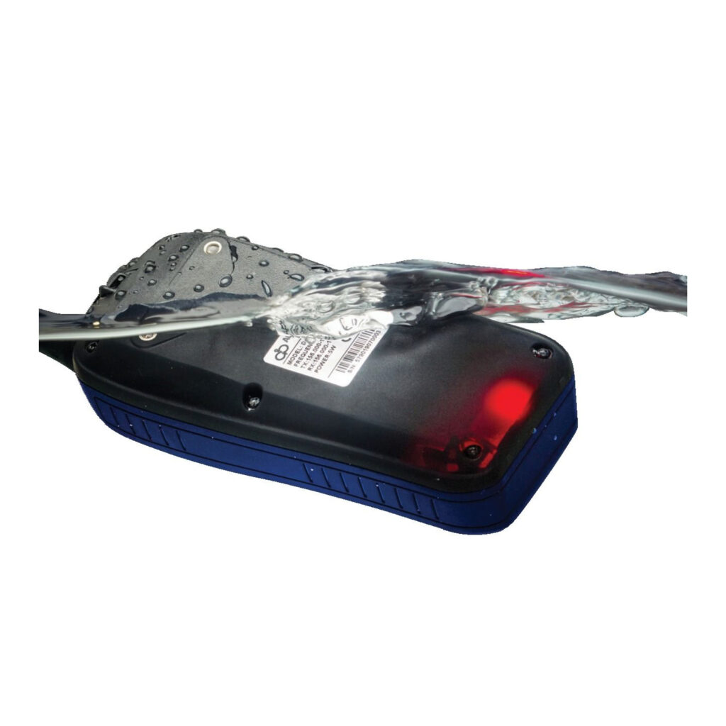 VHF portable D-130 AD by PLASTIMO - Comptoir Naval